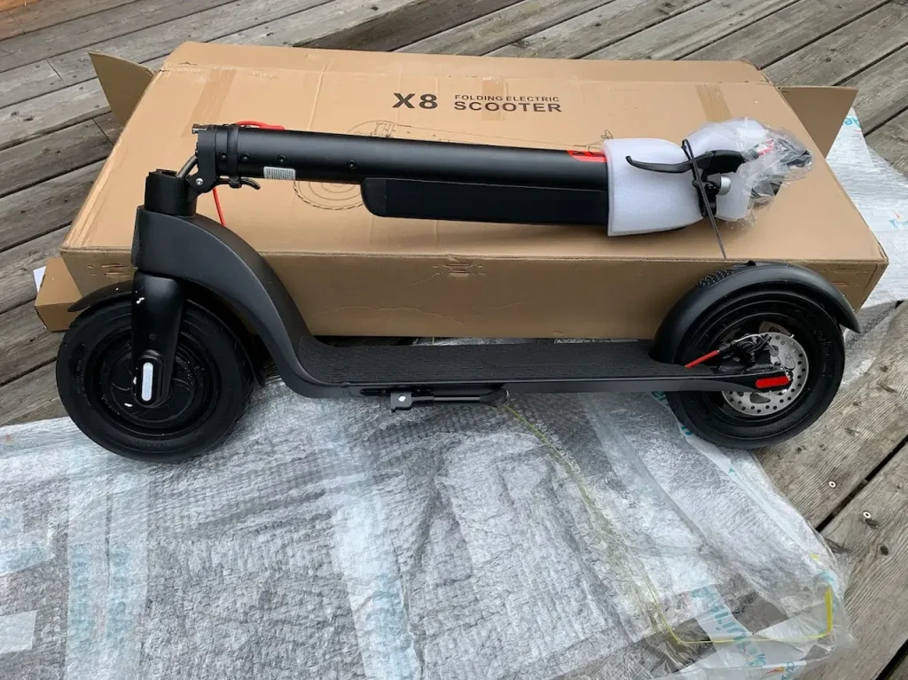 Recenze elektrokoloběžky AERIUM HX8 – skvělý parťák na cesty do práce i na výlety 1 IMG 0849