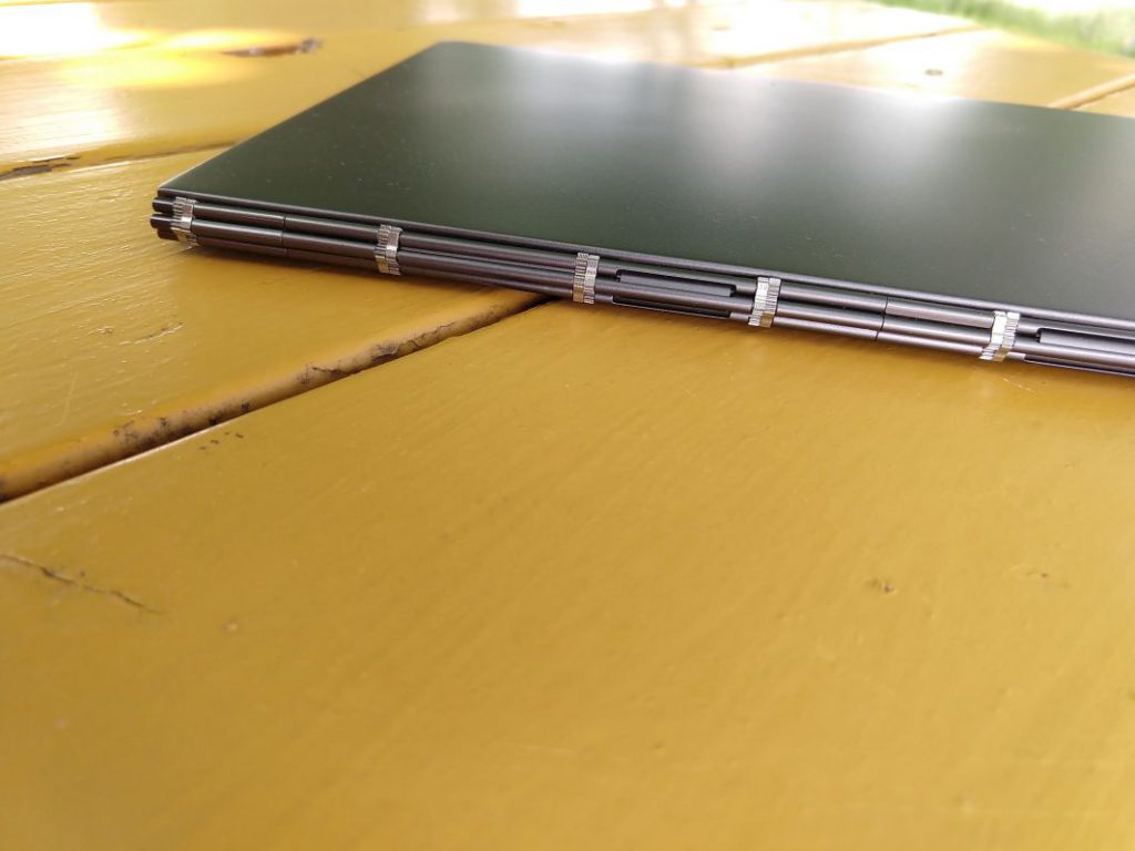 Yoga Book C930 – pro všechny, komu 2 v 1 nestačí 5 IMG 20190622 100616418 e1561196470392