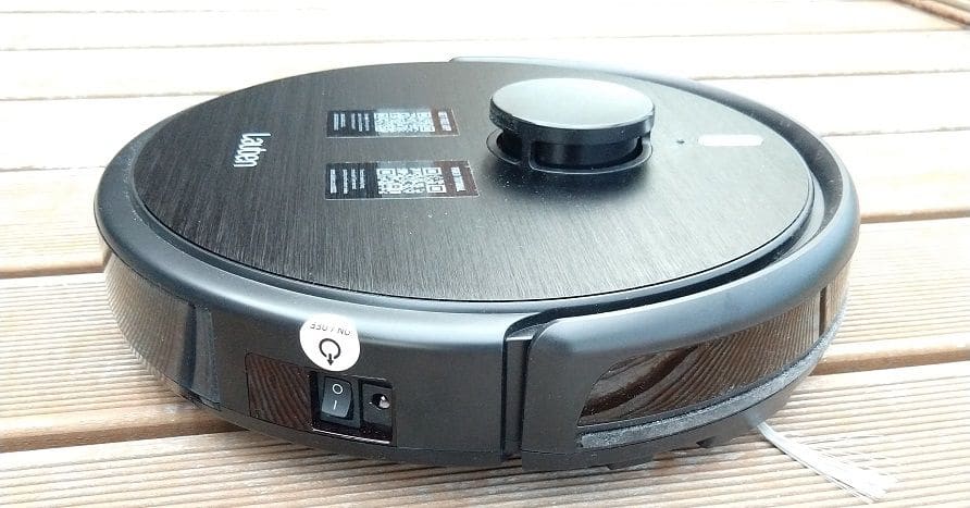Robotický vysavač Lauben Laservac 52BB - dobře naprogramovaný elegán, kterého „na švestkách“ nenachytáte 1 Lauben Laservac 52BB 52