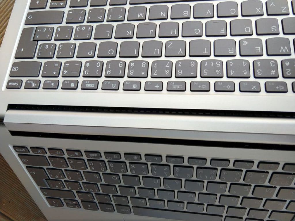 Lenovo Yoga Slim 7 Pro – skvělý výkon na cesty, ale bez dotykového displeje 11 Lenovo Yoga Slim 7 Pro 14 1
