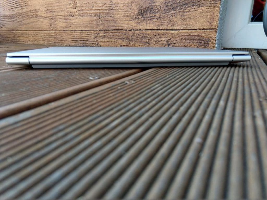 Lenovo Yoga Slim 7 Pro – skvělý výkon na cesty, ale bez dotykového displeje 7 Lenovo Yoga Slim 7 Pro 8