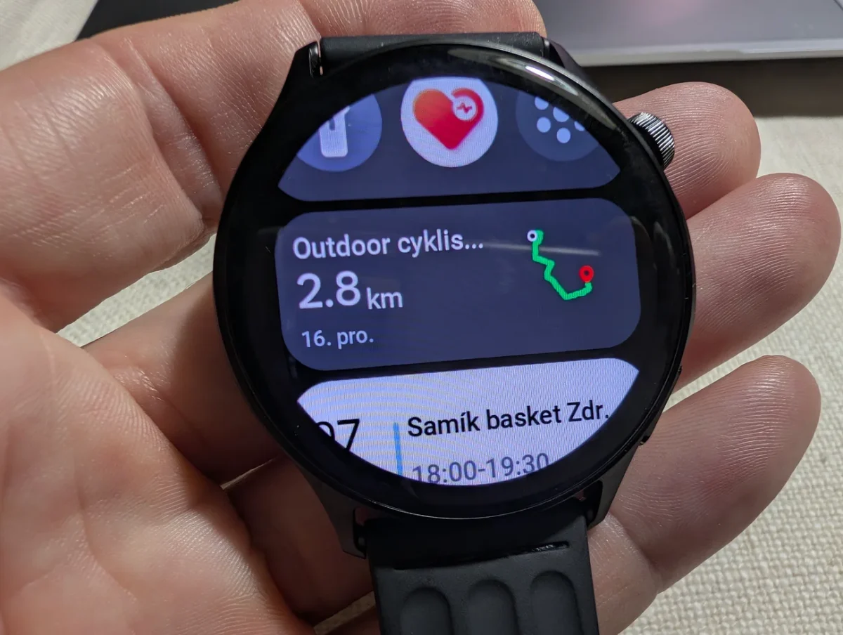OnePlus Watch Lite: Víc než týden na jedno nabití a skvělé funkce. Bude to na trhu chytrých hodinek stačit? 29 OnePlus Watch Lite: Víc než týden na jedno nabití a skvělé funkce. Bude to na trhu chytrých hodinek stačit?