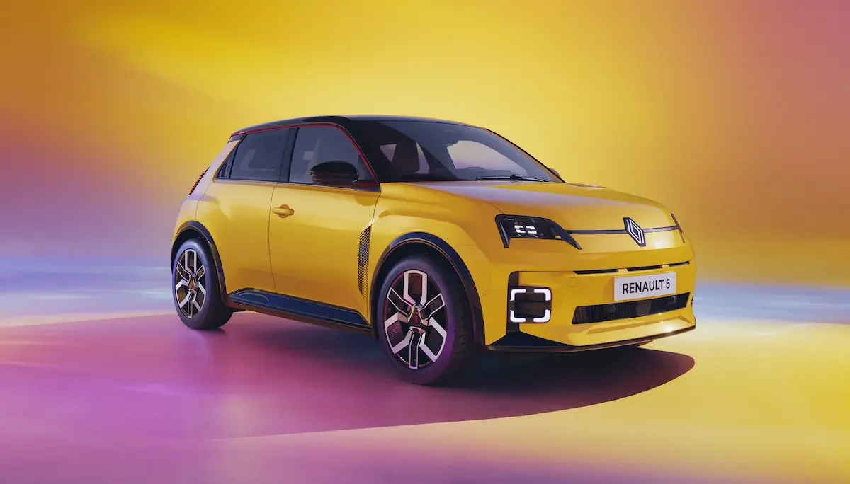 Další ročník E-salonu je za dveřmi 2 Renault 5 E Tech electric 3 1