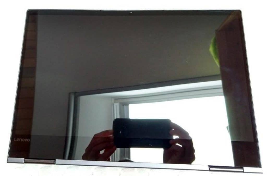 Lenovo Yoga 730-13IKB - kovový konvertibl o velikosti čtvrtky (papíru) 34 Yoga 730 34