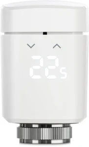Eve Thermo Eve Thermo – bílá hlavice s displejem a dvěma šipkami pro ruční nastavení, dole chromovaná matice