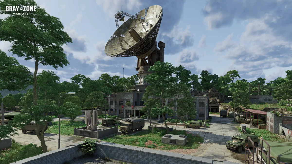 Gray Zone Warfare dostane aktualizaci Rogue Ops 22. října: wipe tentokrát nesmaže vaši úroveň 20 Gray Zone Warfare – anténa Vysílače nad areálem se zaparkovanými vojenskými vozy