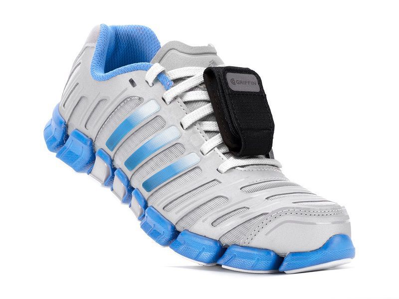 Tipy na doplňky pro fitness trackery 1 Griffin Shoe Pouch
