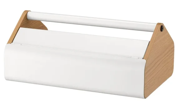 IKEA YXSTABY stojan na herní notebook s úložným prostorem IKEA YXSTABY stojan na herní notebook s úložným prostorem – bílý kufřík s dubovými boky a madlem