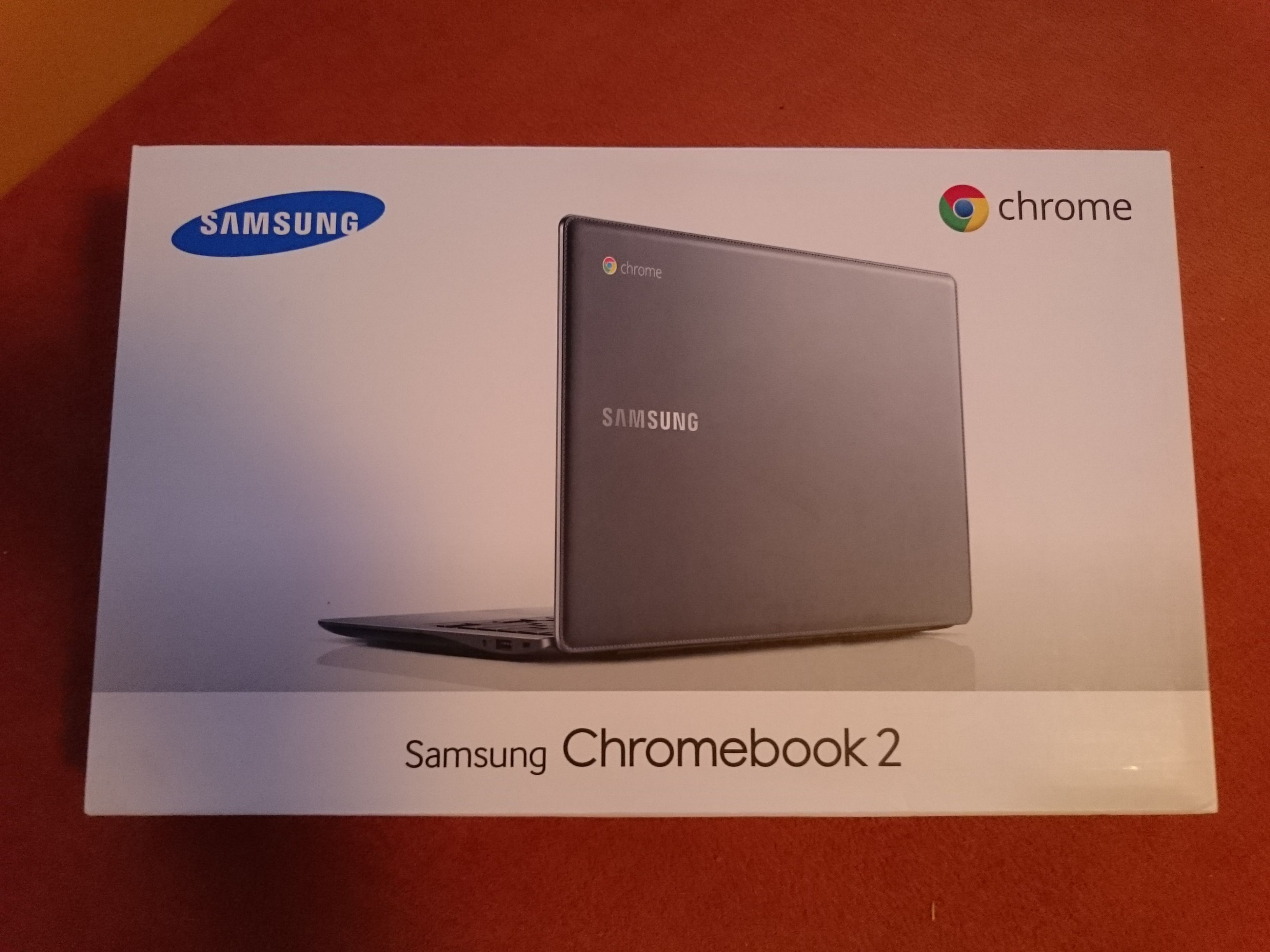 Chromebook 2. Počítač v prohlížeči startuje za pár sekund 8 krabice