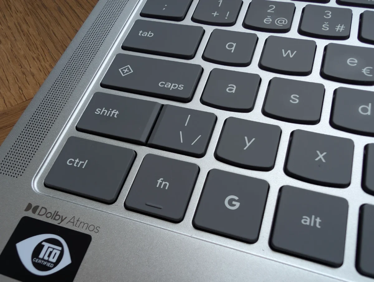 Práce bez záseků a virů: Vyzkoušel jsem nový Chromebook Lenovo 14M9610 13 lenovo chromebook 20260201 092113482