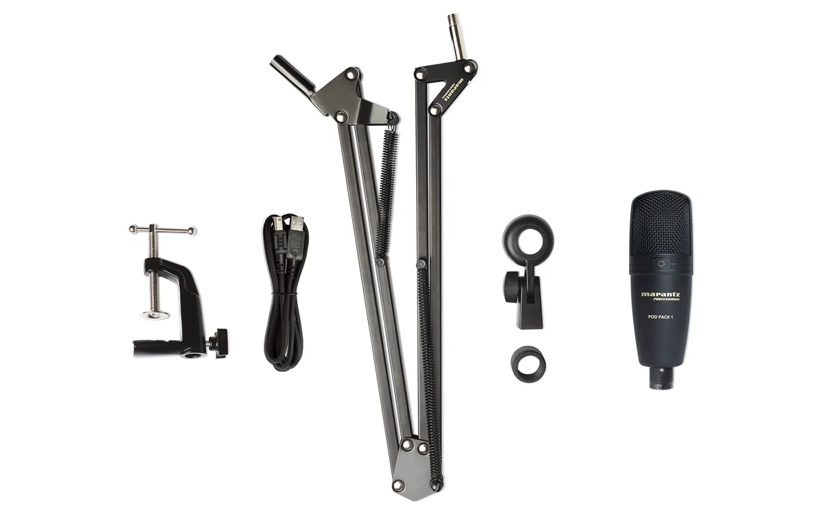 Marantz Pod Pack 1: mikrofon i ocelový stojan za 1 099 Kč, stůl vám zůstane volný 2 Marantz Pod Pack 1: obsah balení, svěrka na stůl, USB kabel, kloubové rameno, držák s kroužkem a mikrofon