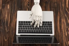 OpenAI nejspíš brzy zahájí pilotní provoz ChatGPT Professional, prémiové verze virálního chatbota