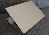 Lenovo Yoga Slim 7 Pro – skvělý výkon na cesty, ale bez dotykového displeje