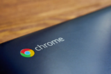 ChromeOS 130 přidává aplikaci Záznamník, AI vylepšení mikrofonu nebo funkci Pomoz mi číst
